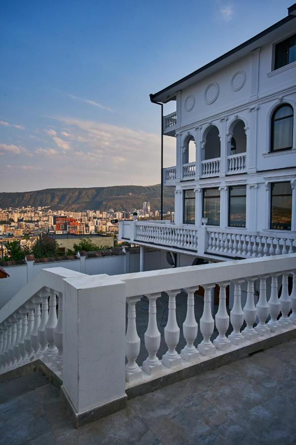 The Hilltop Skyline Hotel ティビリシ エクステリア 写真