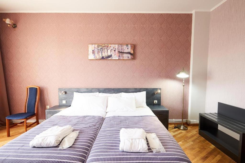 The Hilltop Skyline Hotel ティビリシ エクステリア 写真